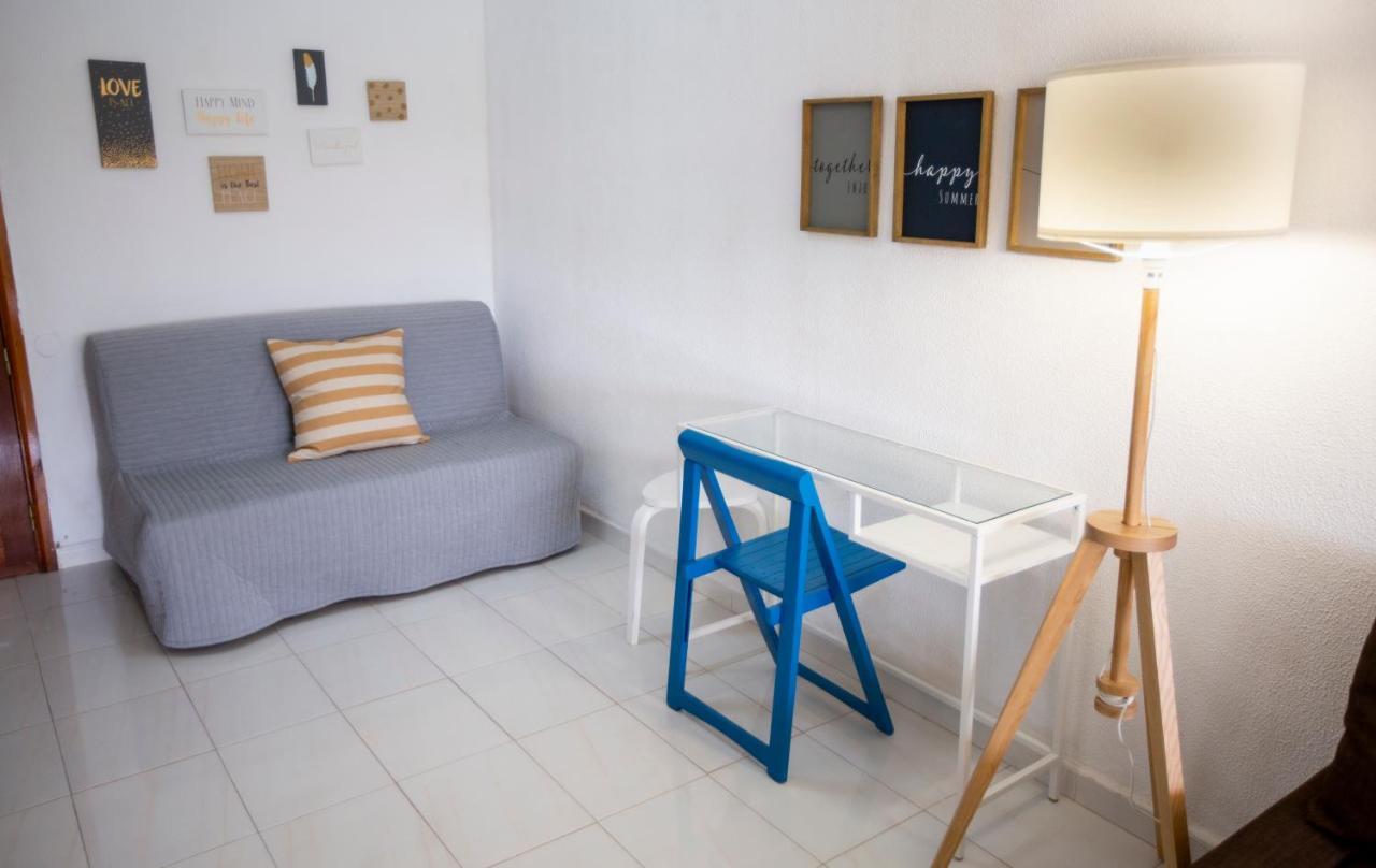 Donana Apartamento Sunset First Line To The Beach 파탈라바카 외부 사진