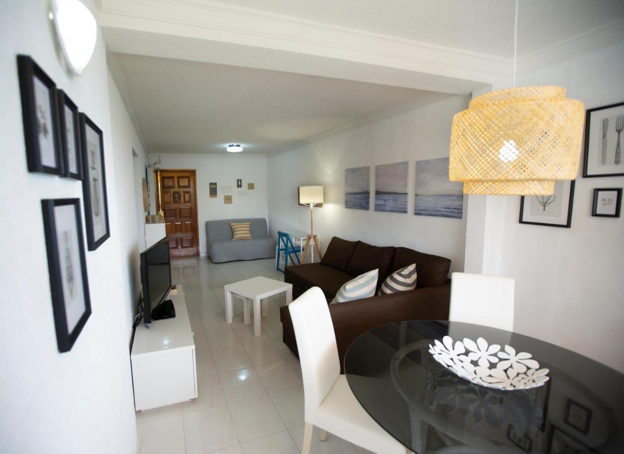 Donana Apartamento Sunset First Line To The Beach 파탈라바카 외부 사진