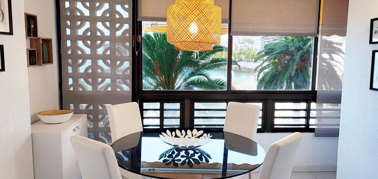 Donana Apartamento Sunset First Line To The Beach 파탈라바카 외부 사진